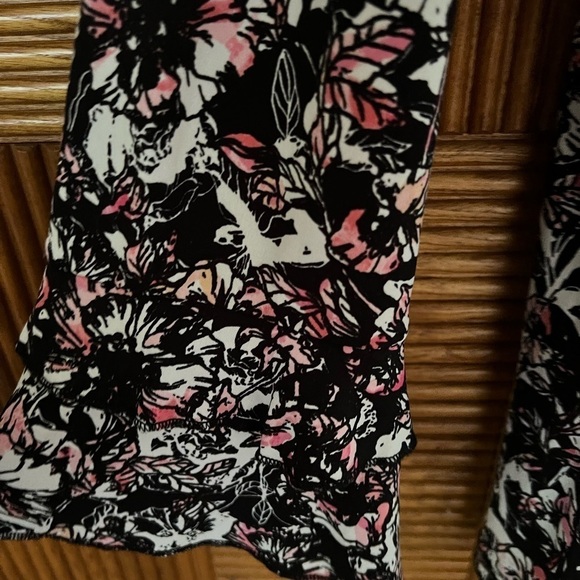 Karl lagerfeld blouse size small - Picture 7 of 7